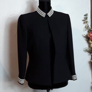 NEW Tahara Womens Black suit jacket with pearl collar and cuffs: Size 6
